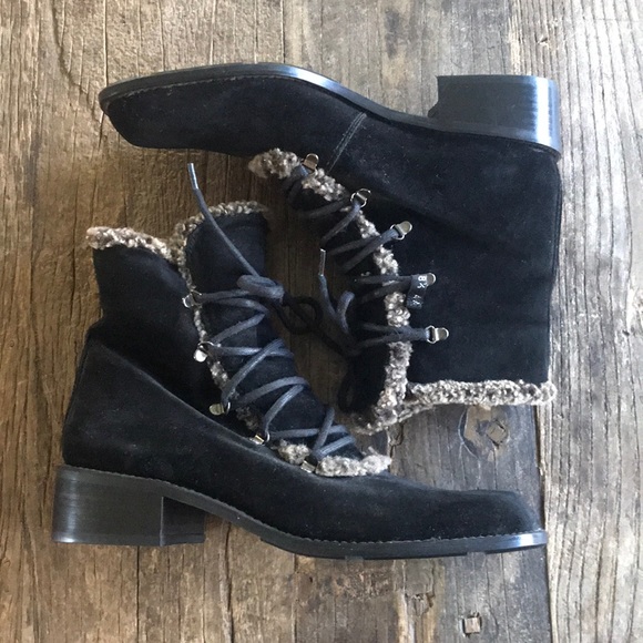 stuart weitzman nata bootie